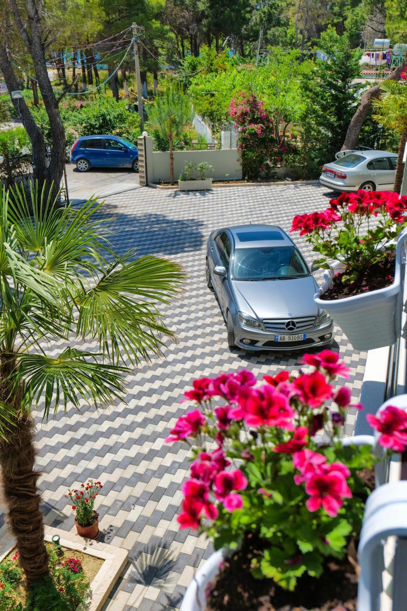Hotel Celaj Vlorë Exteriér fotografie