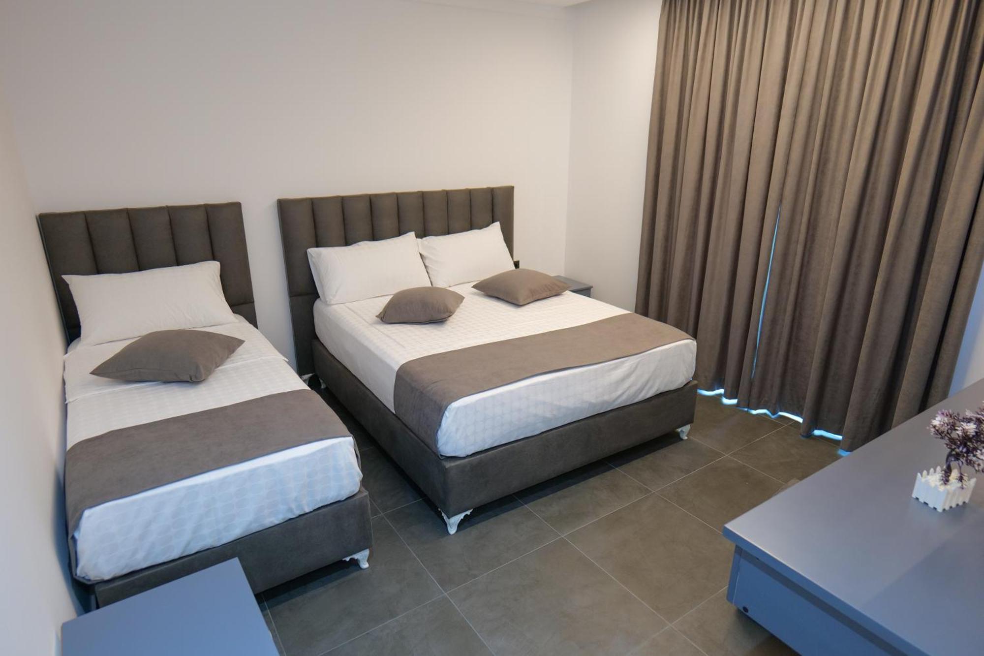 Hotel Celaj Vlorë Exteriér fotografie