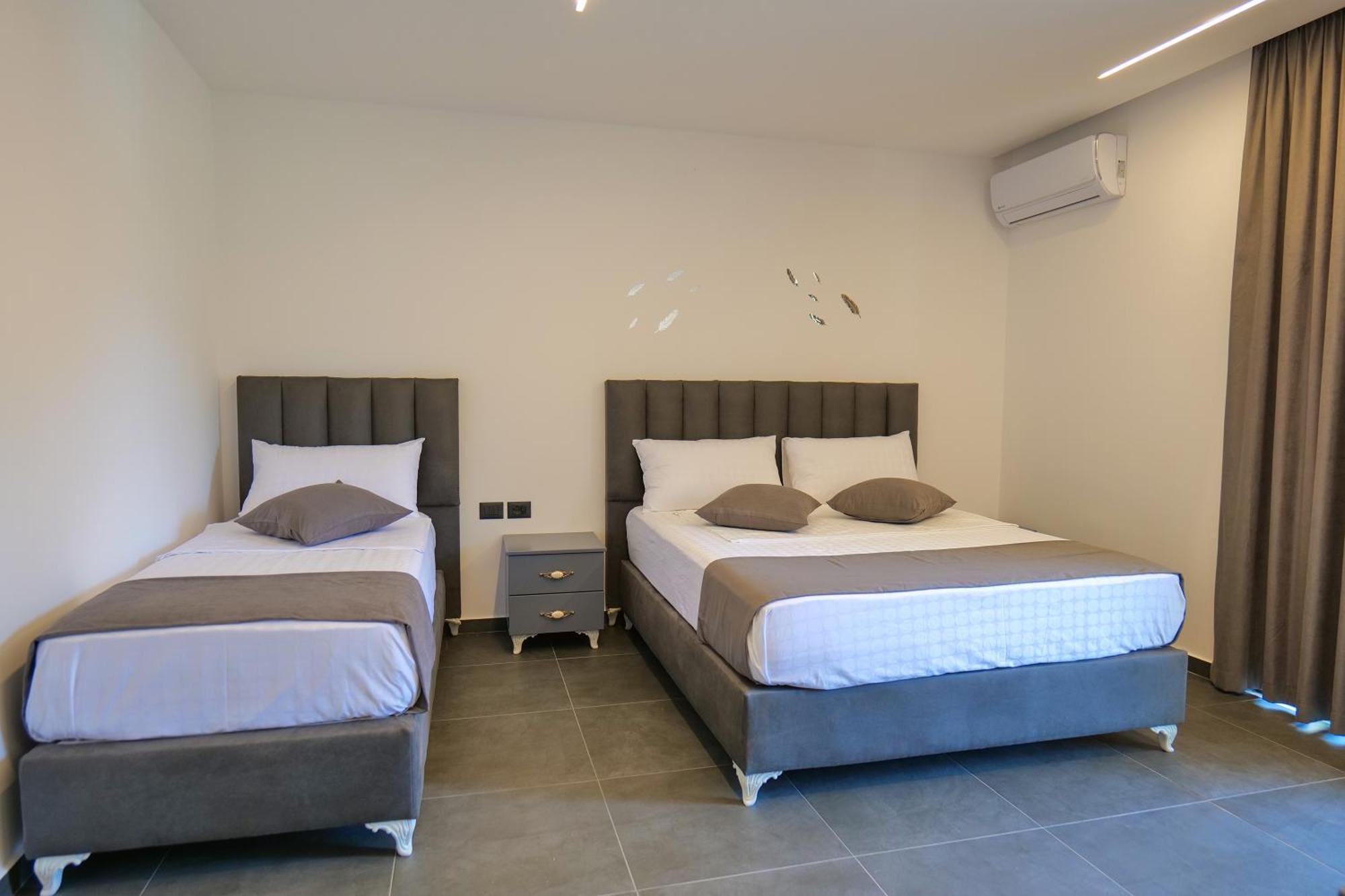 Hotel Celaj Vlorë Exteriér fotografie